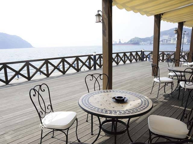 舞鶴湾を望むレストラン「Bayside Place M’s deli」