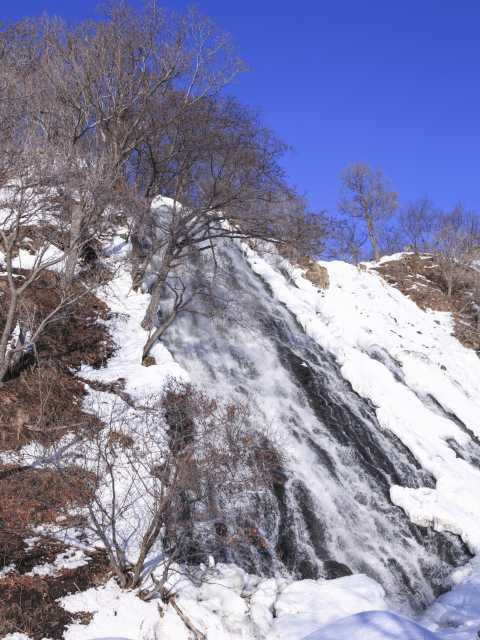 オシンコシンの滝