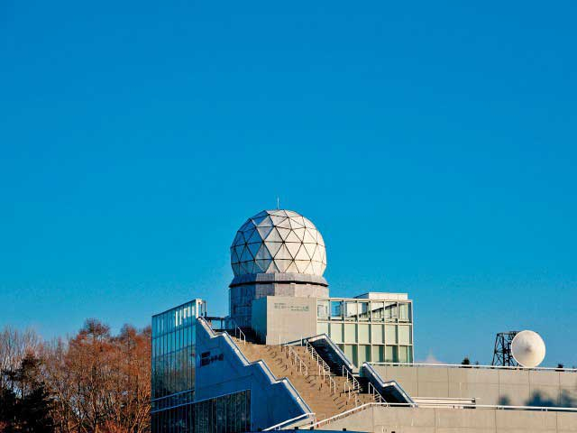 敷地内に富士山親水公園や無料富士山の水汲み場がある「道の駅 富士吉田」