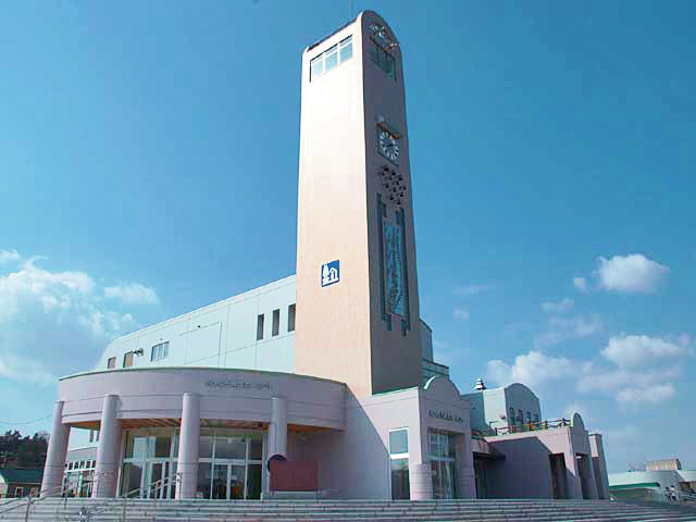 【十勝×道の駅】特産ラワンぶきの加工品がそろう「道の駅 あしょろ銀河ホール21」