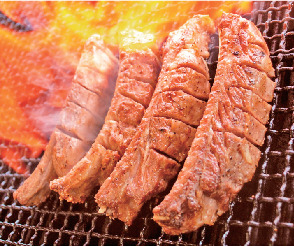 【サイボクの人気メニュー】<4位>スペアリブ