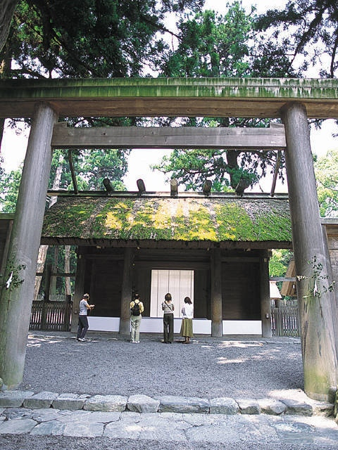 【志摩エリアからひと足のばして観光】豊受大御神を祀る「伊勢神宮・外宮」