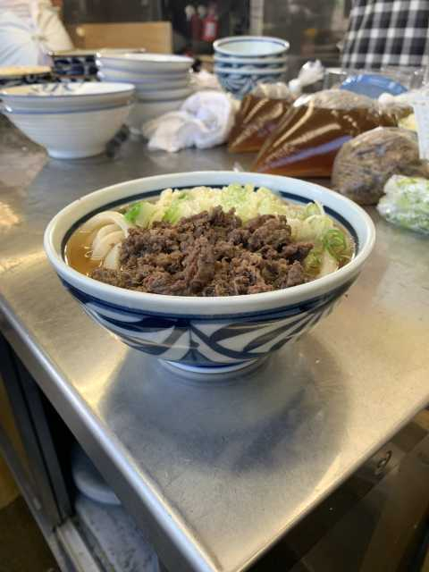 味わいすっきりのスープが人気「みうらうどん」