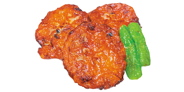 皿の底が透けるほどの新鮮な活イカを使用「活魚料理 いか清 本店」