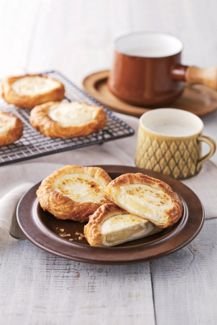 【小樽限定メニュー】フロマージュデニッシュ デニルタオ