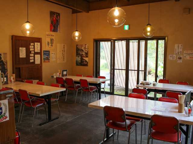 【奄美大島のグルメスポット】島とうふ屋