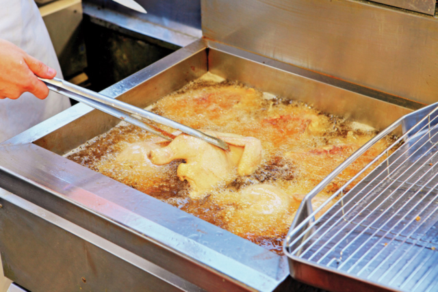 【小樽グルメ 地元グルメの人気店】若鶏時代 なると