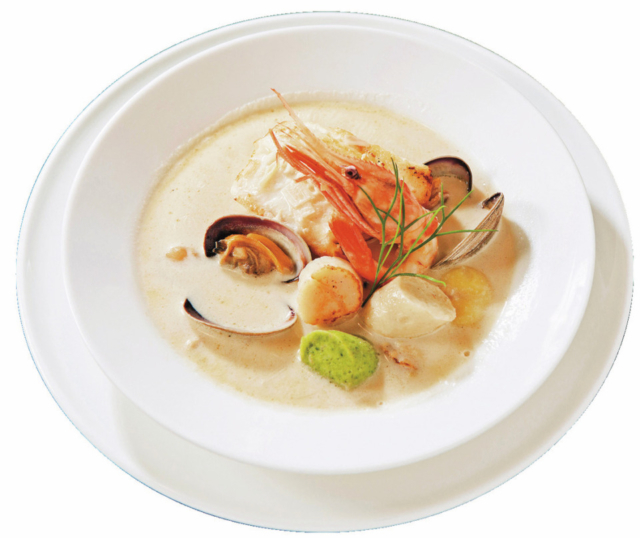 【小樽グルメ 海鮮洋食の人気店】洋食屋マンジャーレTAKINAMI