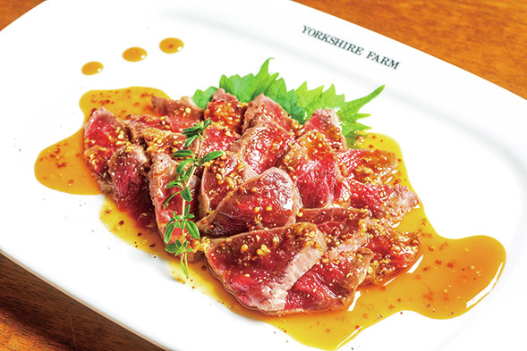 【十勝×ファームレストラン】最高品質を誇るサウスダウン種の羊肉十勝でも希少なホゲットのステーキ「ヨークシャーファーム」