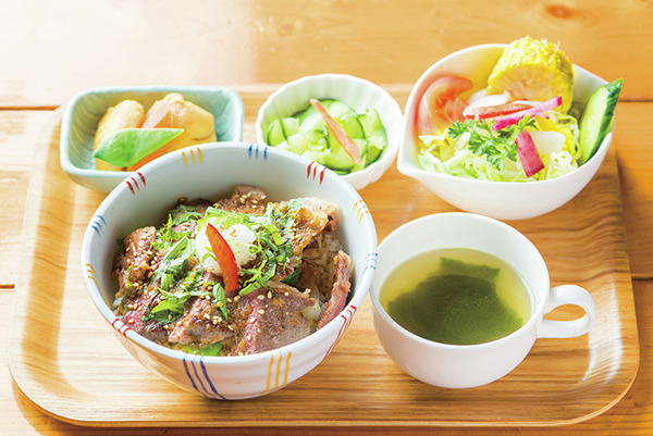 【十勝×ファームレストラン】素材本来の味わいを大切にした数量限定の看板メニュー「レストラン カントリーパパ」