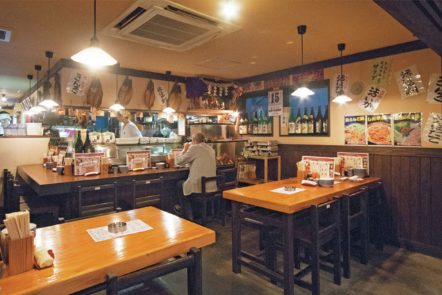 味も演出も◎!いつもにぎわう大衆居酒屋「大衆居酒屋魚さんこ」