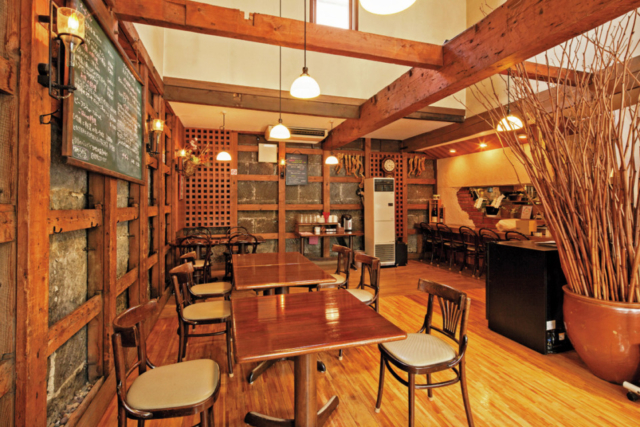 【小樽グルメ 海鮮洋食の人気店】洋食屋マンジャーレTAKINAMI