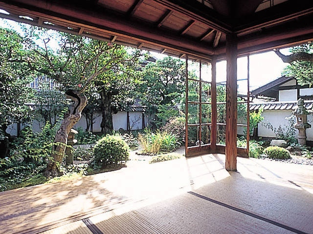 小泉八雲旧居(ヘルン旧居)