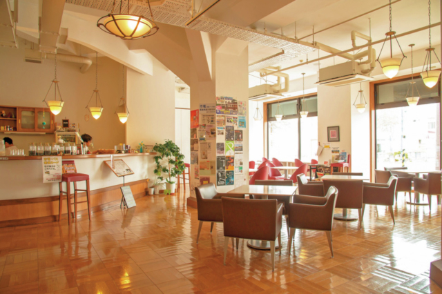 歴史的建造物で飲む香り高い一杯「cafe Drip Drop」