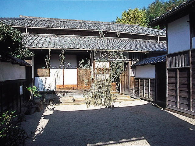 小泉八雲旧居(ヘルン旧居)