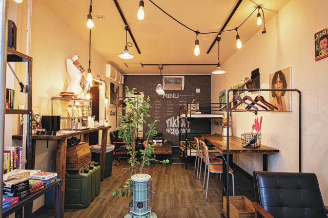 【閉店】FREAKY WARDROBE COFFEE