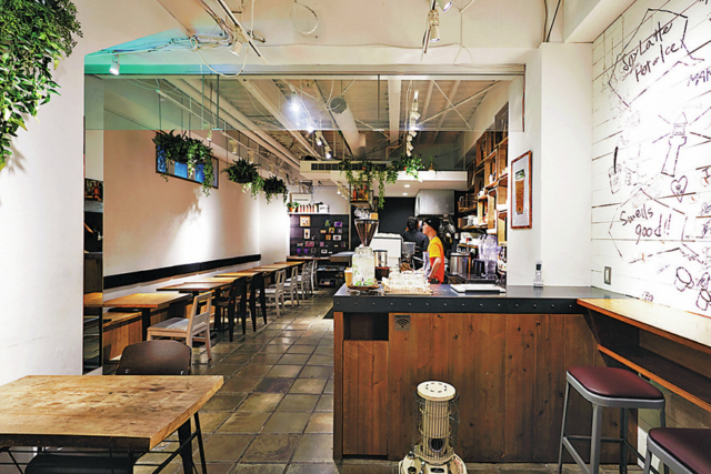 【札幌×フォトジェニックなカフェ】The. Lighthouse Coffee & BEER