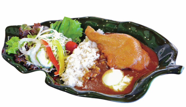 かつやま恐竜の森のグルメ:レストラン ザウルスキッチン