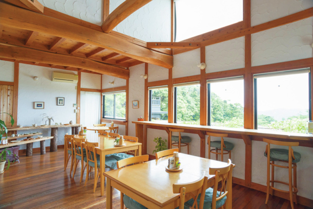 小さな宿&レストラン しいの木やま