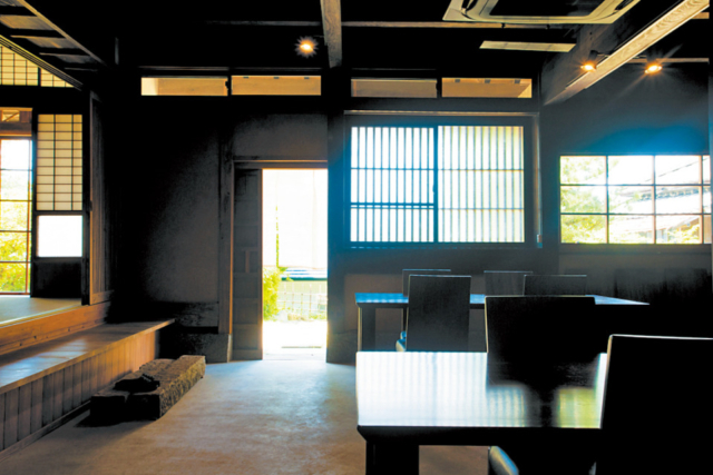 【佐賀グルメ×海の幸】築130年の古民家で楽しむ素朴な和食「あるところ」