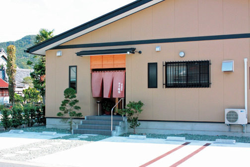 【西伊豆・松崎×観光⑦】十割蕎麦だけを通年提供している「自家製粉石臼挽十割手打蕎麦 伊豆鞍馬」