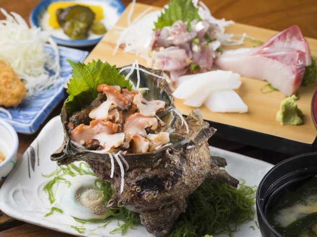 南伊豆観光の楽しみ方② 伊勢エビ&南伊豆の幸 とれたて新鮮ランチ!