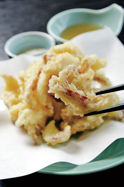 【佐賀グルメ×呼子のいか】活きいかのゲソのおどり食い!「いか本家 いそ浜別館」