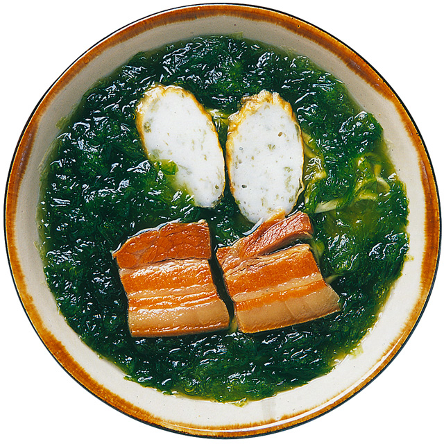 豊かな磯の香りが口いっぱいに広がる「なかむらそば」