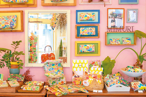 心浮き立つトロピカルデザイン「MIMURI」