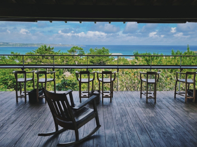 【沖縄×オーシャンビューのカフェ】カフェ土花土花