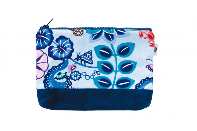 沖縄の自然を独自の感性で表現「虹亀商店」