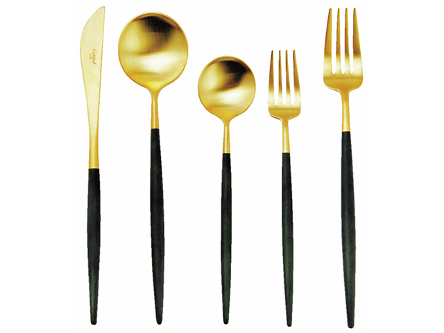 【那覇・裏国際通り×浮島通り】シンプルモダンな工芸品にひと目ぼれ「GARB DOMINGO」