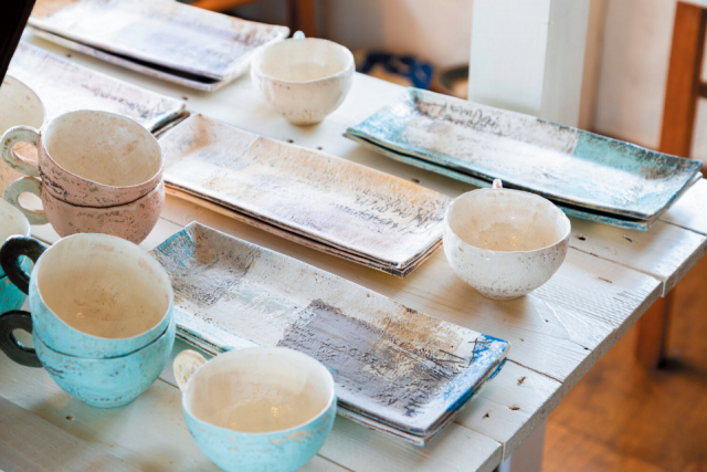 県内作家のハイセンスな器が充実「mofgmona no zakka」
