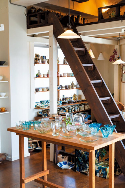 県内作家のハイセンスな器が充実「mofgmona no zakka」