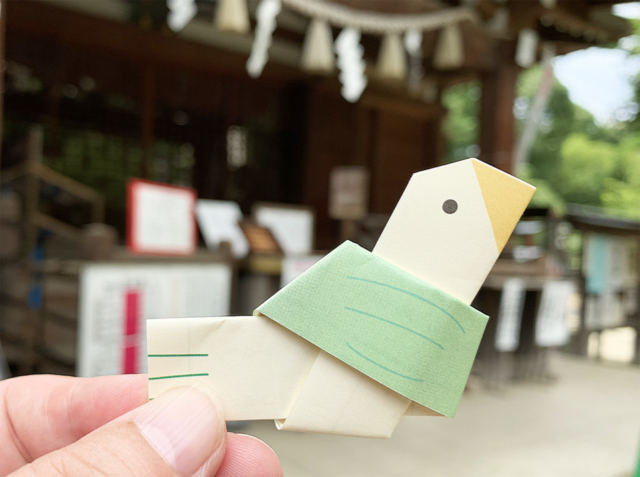 巨大な将棋の駒が納められた「鳩森八幡神社」にもぜひ!