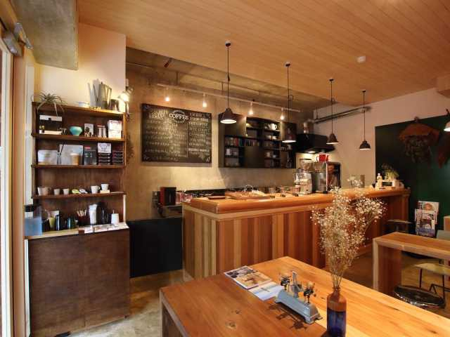 沖縄のおすすめモーニングスポット4. TAMAGUSUKU COFFEE ROASTERS(那覇市)