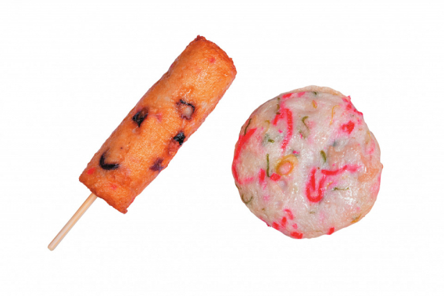 【熱海の駅前商店街&駅チカの食べ歩きスポット】磯揚げまる天 熱海店