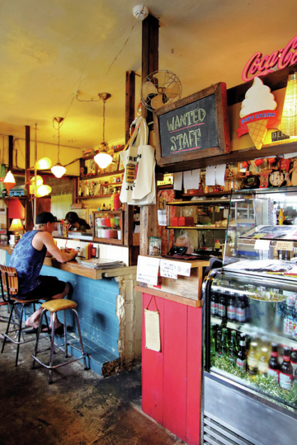 重量感たっぷりの厚盛りバーガー「GORDIE’S」