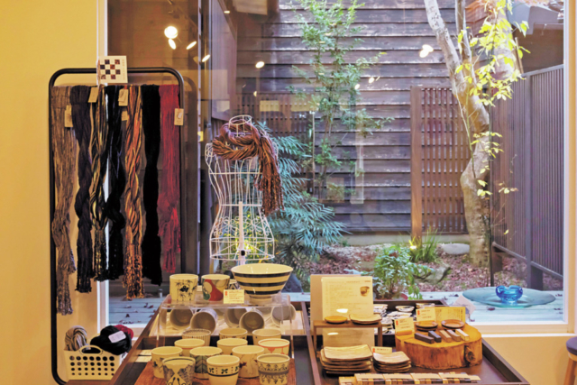 ライフスタイルを豊かにする石川生まれの工芸品たち「能加万菜 THE SHOP東山」