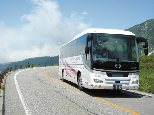 ⑤【室堂~弥陀ヶ原~美女平】立山高原バス