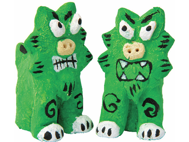 個性的なシーサーがずらり「ゆしびん」