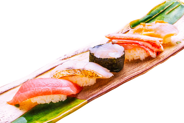 漁港直送のネタに自信あり「金沢回転寿司 輝らり」