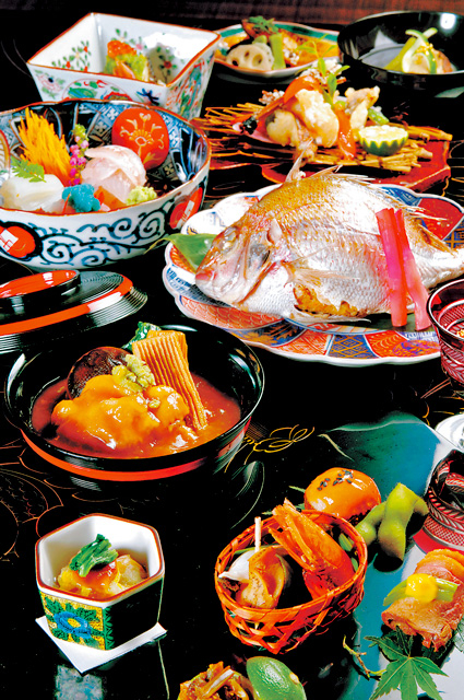 磨き抜かれた技に感嘆!加賀藩御膳所を務めた金沢屈指の老舗料亭「大友楼」