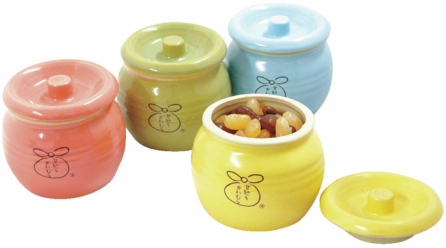 季節の色のちっちゃな壺に食べた後は何入れる?「甘納豆かわむら」