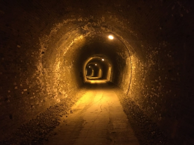 秋の軽井沢を満喫! 廃線ウォークとサイクリング