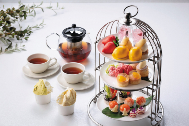 信州産のりんごを使用した伝統のアップルパイ「軽井沢プリンスホテル ウエスト BUFFET DINING LOUNGE / BAR Primrose」