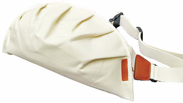 【宇都宮×餃子モチーフの雑貨土産】宇都宮餃子会の餃子メッセンジャーバッグ