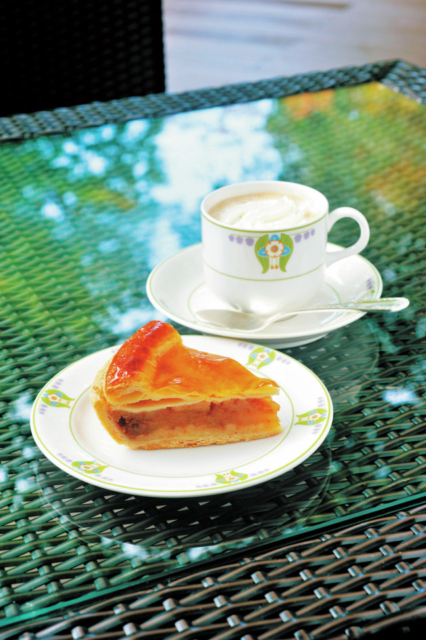 時を超えて愛される名門ホテル伝統の味「万平ホテル カフェテラス」