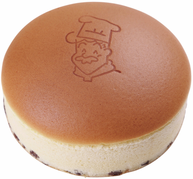 【大阪お土産 JR新大阪駅で買える】りくろーおじさんの焼きたてチーズケーキ