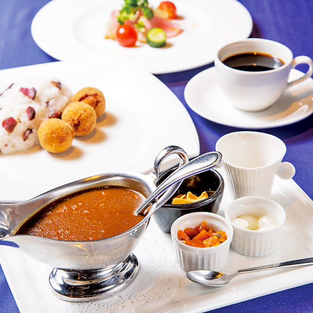 【滋賀郷土料理×おおつ近江米カレー】志じみ釜めし 湖舟